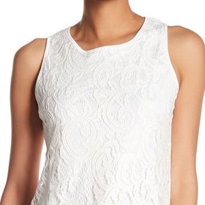 ✨NWT Adrianna Papell White Lace Sleeveless Top (M)